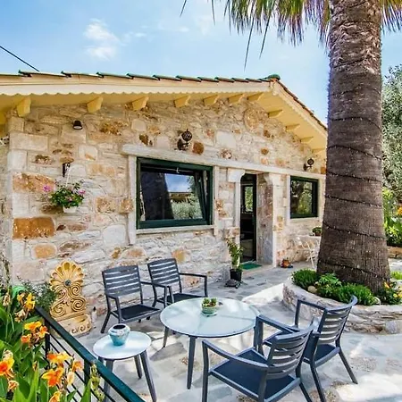Ferienhaus Kastro Stone House