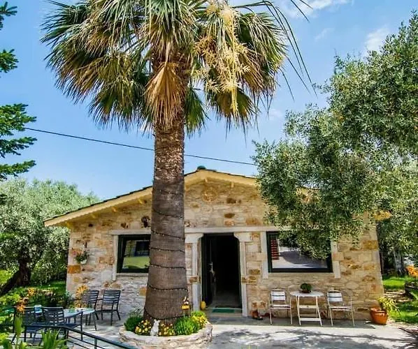 Kastro Stone House * Σκάλα Ποταμιάς